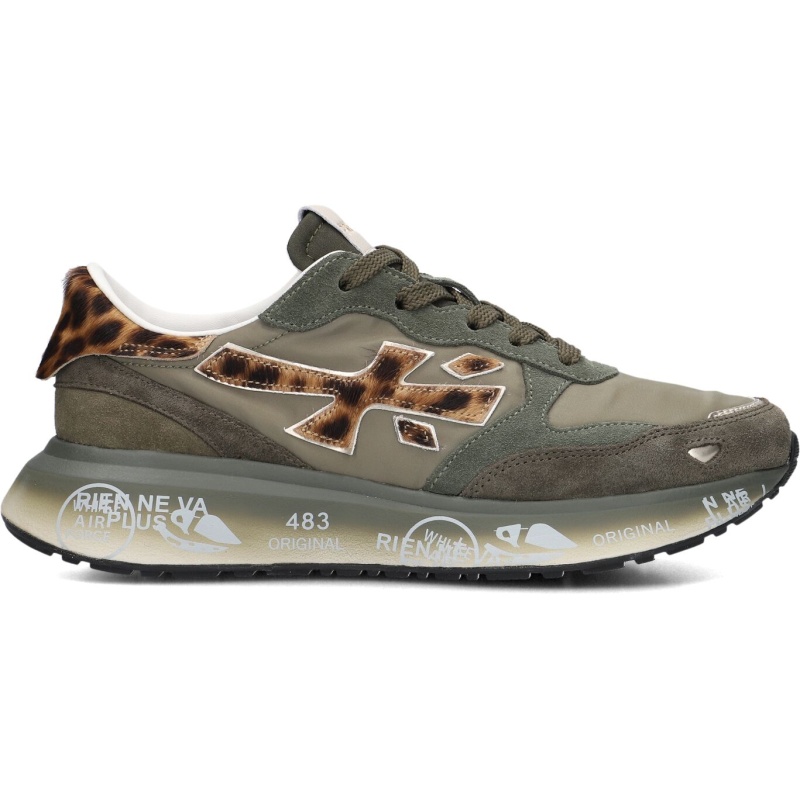 Premiata,  Lauryn