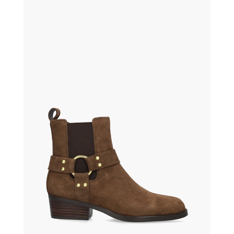 Vivian Ray Ymani Cognac